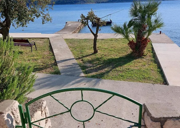 Апартаменты By The Sea Supetarska Draga - Gonar, Rab - 24423